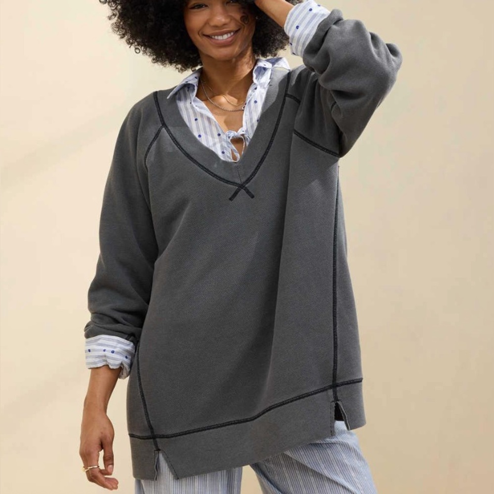 Aerie Downtime V-Neck Sweatshirt Smoke Grey, Size Small